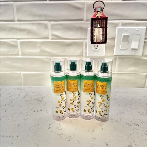 Bath & Body Works Chasing Fireflies Body Mist - Green and Gold